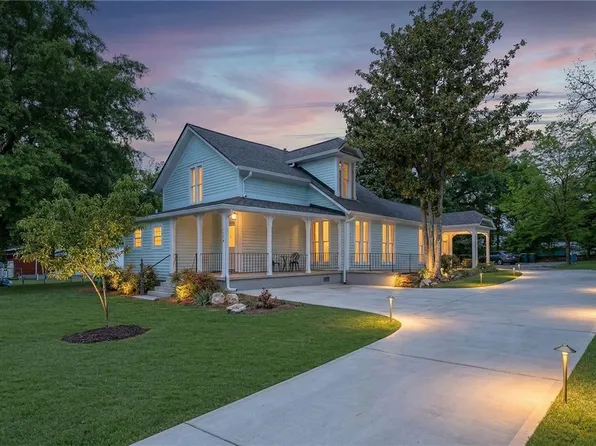 134 Marble Mill Rd NW, Marietta, GA 30060