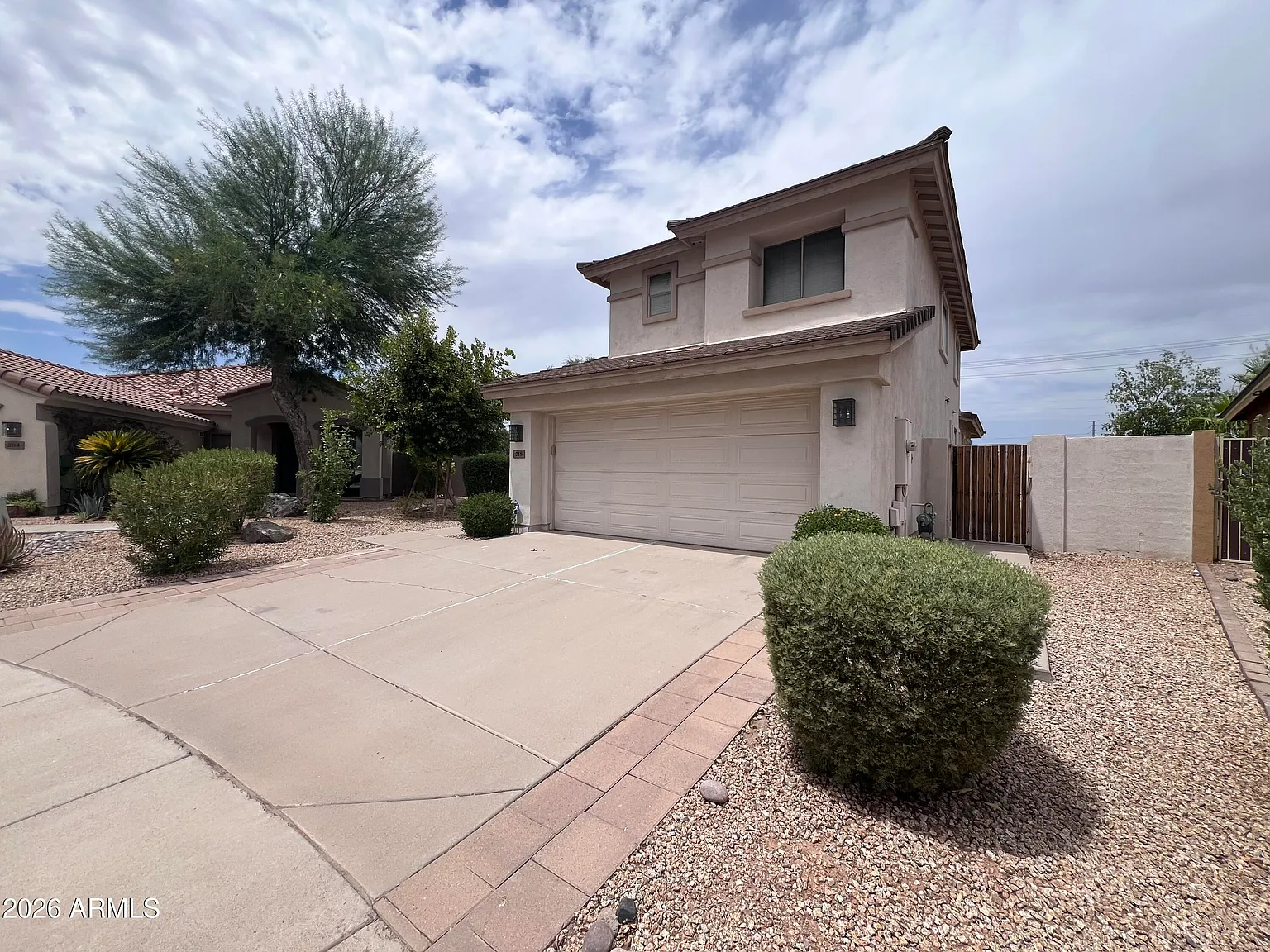 4 bed, 2.5 bath, 2438 sqft, $2,895 — Photo 2