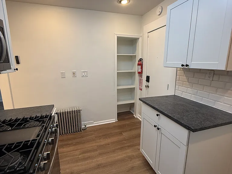 34 Fenner Ave #1 — Photo 3