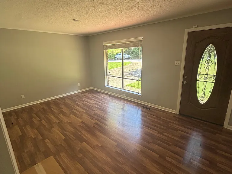 11480 Bainbridge Dr — Photo 7