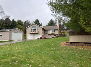 6276 Ahwahnee Ct, Oregon, WI 53575
