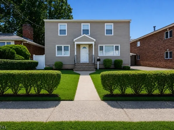 418 President St, Saddle Brook Twp., NJ 07663