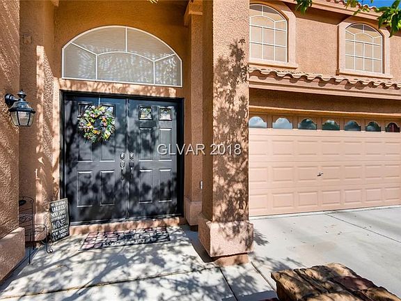 3rd image of 3704 Deer Flats St