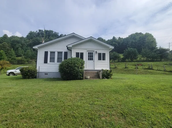 5381 Us Highway 74 E, Sylva, NC 28779
