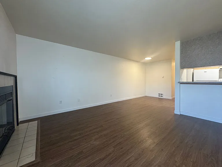 Garden Terrace Apartments — Photo 9