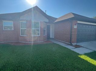 8214 Sanford St, Baytown, TX 77521