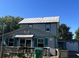 111 S Parkview Ave, Marion, WI 54950