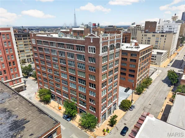 1627 Locust St APT 705, Saint Louis, MO 63103
