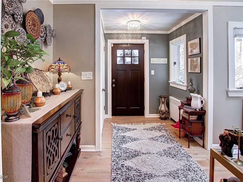 34700 Jackson Rd, Moreland Hills, OH 44022 | Zillow