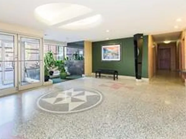 2465 Palisade Avenue image 17 of 24