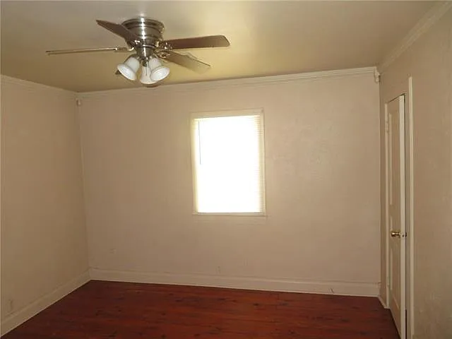 715 Dolhonde St — Photo 6