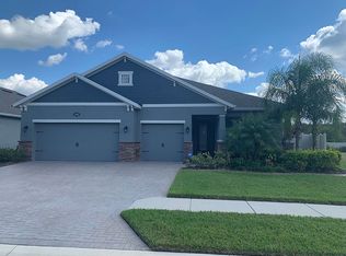 18882 Roseate Dr, Lutz, FL 33558