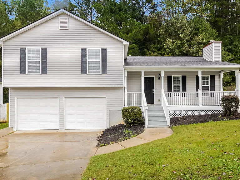 430 Ivy Crest Dr — Photo 2
