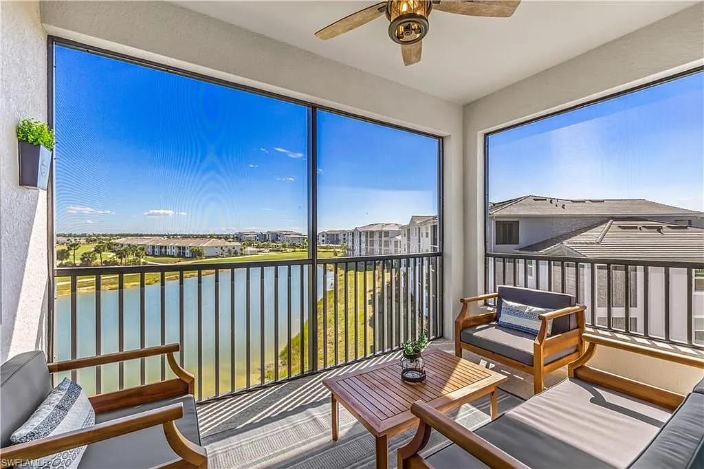 2 bed, 2.0 bath, 1120 sqft, $6,000 — Photo 1