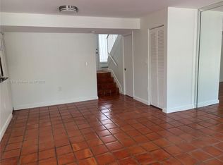 6800 SW 45th Ln APT 3, Miami, FL 33155
