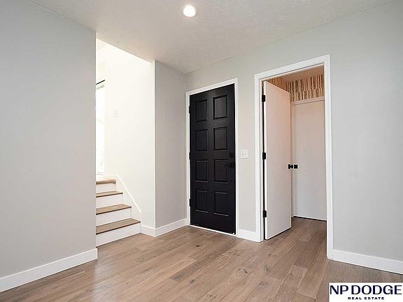 3rd image of 15298 Pepperwood Dr