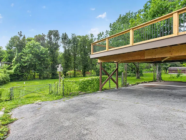 214 Blanchard Pl — Photo 30
