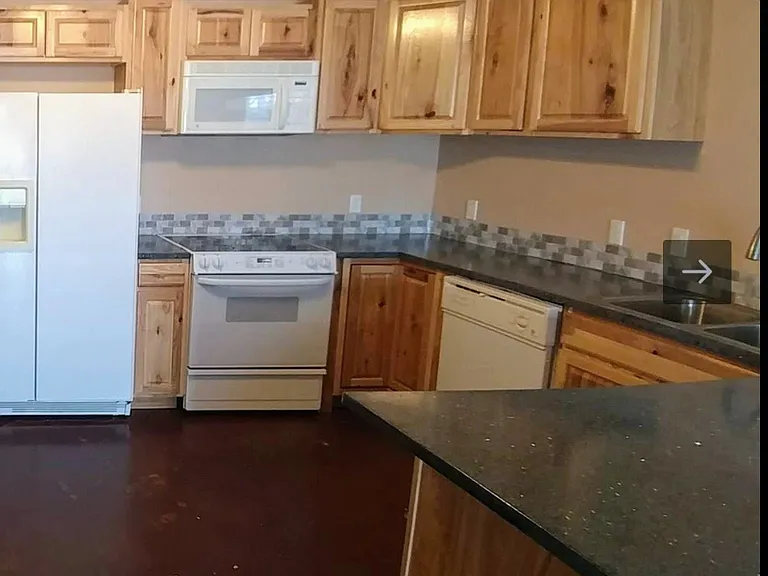 2334 Webb Cir #2334 — Photo 4