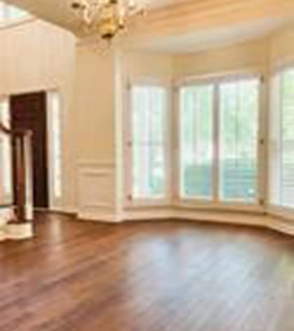5 bed, 2.5 bath, 3040 sqft, $3,100 — Photo 3