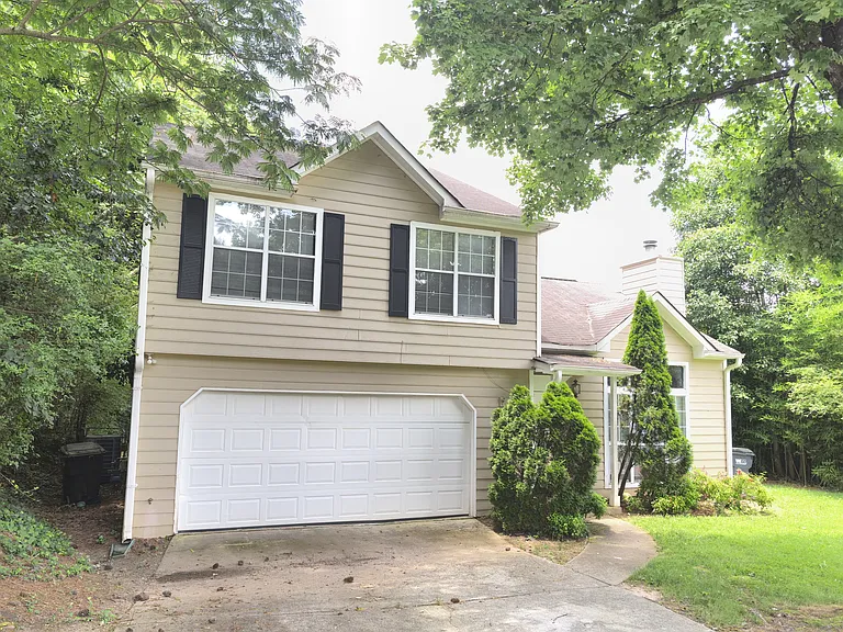 2157 Williams Pl — Photo 2