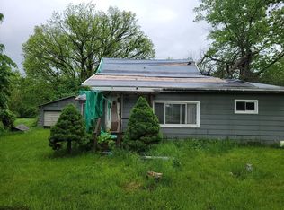 10220 Woodbridge Rd, Camden, MI 49232