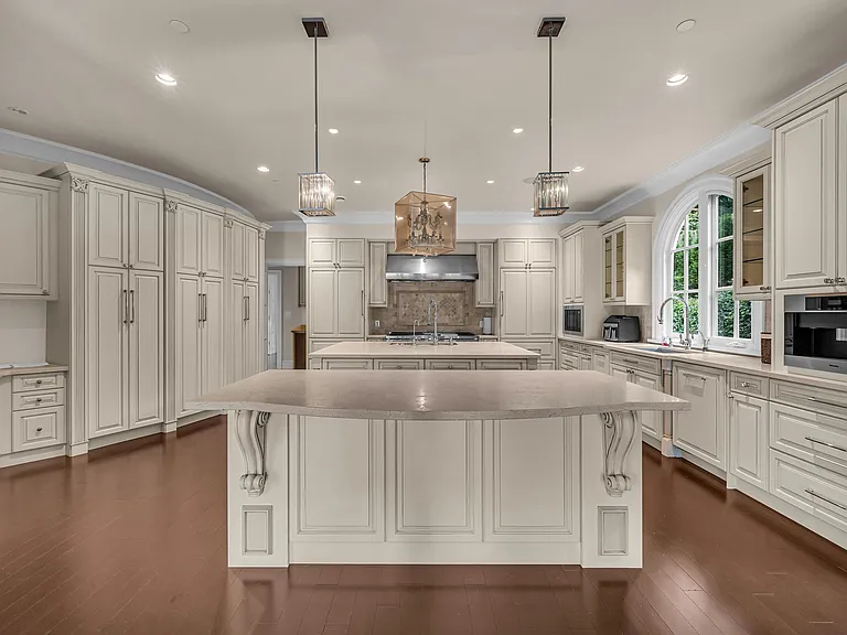 6089 Gleneagles Dr — Photo 14