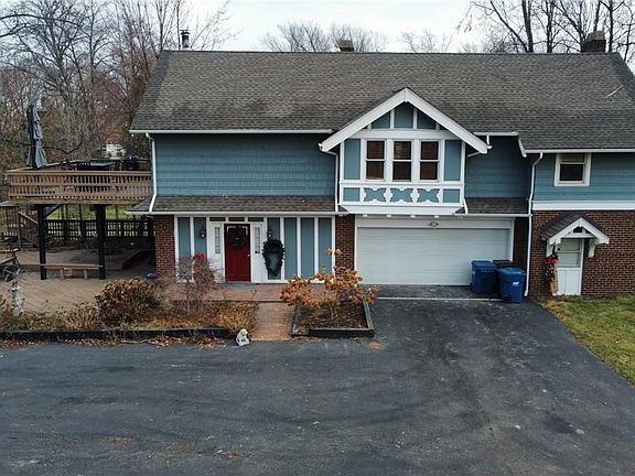 2nd image of 13501 Lake Shore Blvd