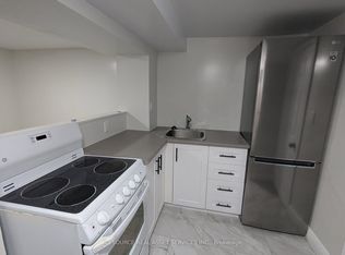 6447 Culp St #B, Niagara Falls, ON L2G2C2