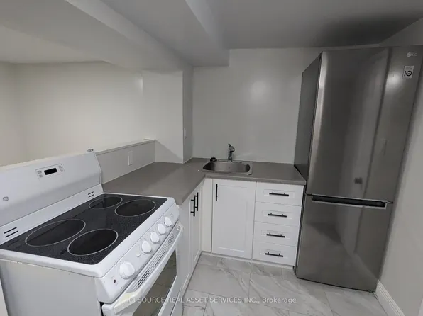 6447 Culp St, Niagara Falls, ON