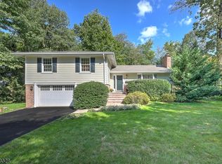 386 Maple St, New Providence, NJ 07974