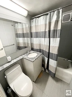 Rented by Highline Residential | media 5