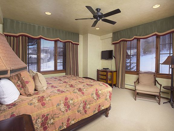 4th image of 205 Bear Paw St APT B301