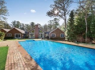 4 High Ridge Rd, East Hampton, NY 11937