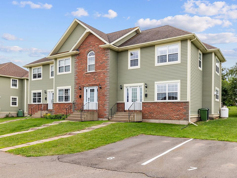 1st image of 6 Edgeview Ct