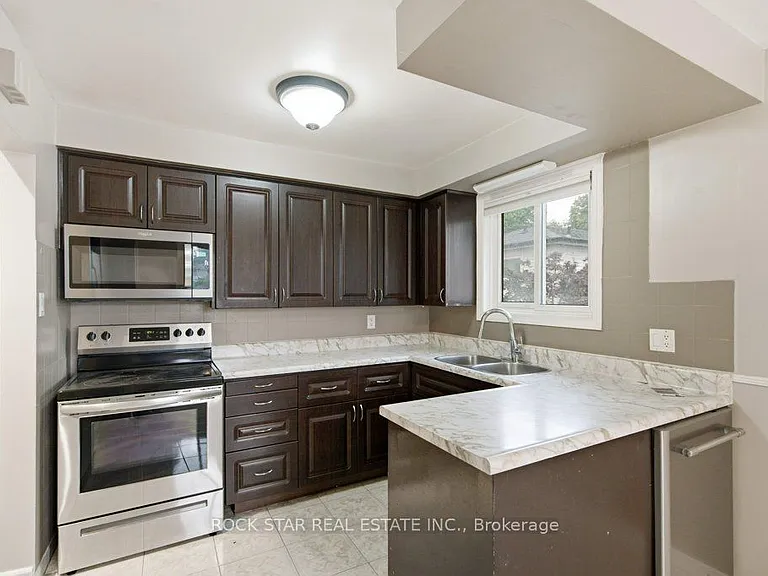 442 Greenhill Ave — Photo 9