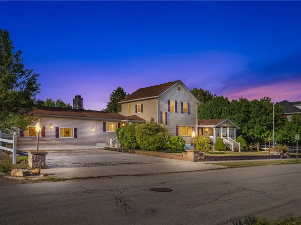 123 E Garrett St, Somerset, PA 15501