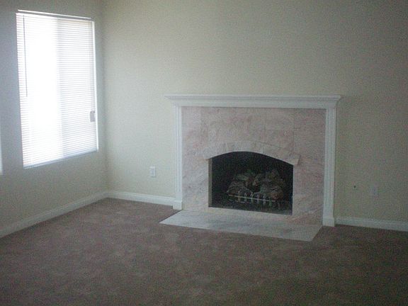 4th image of 15800 Shantung Ave