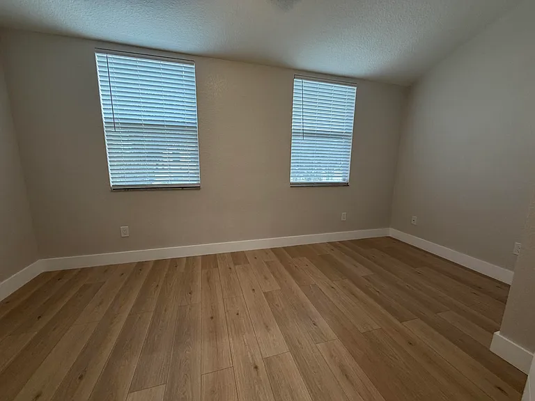 6631 Winfield Blvd #26 — Photo 13