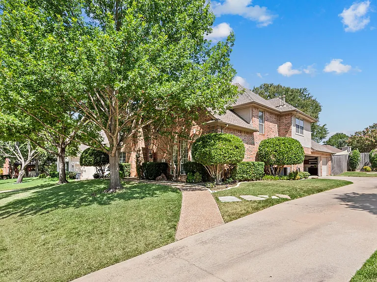 3316 Lexington Ave — Photo 42