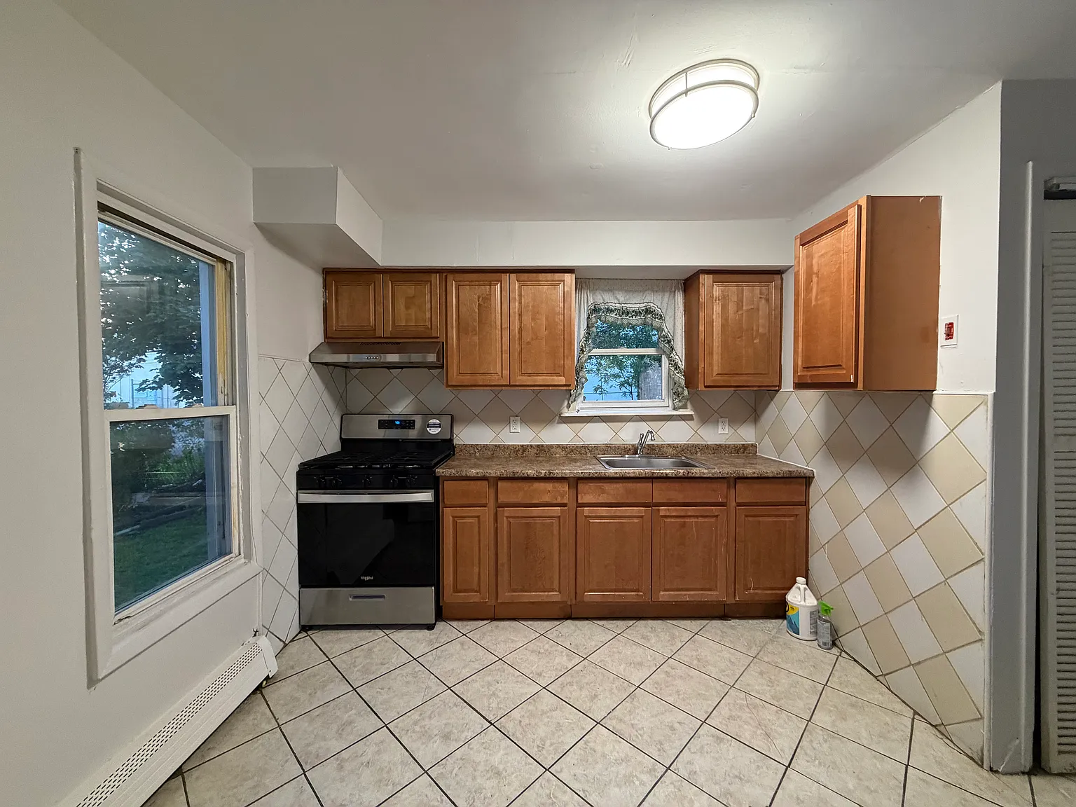 3 bed, $2,500 — Photo 3