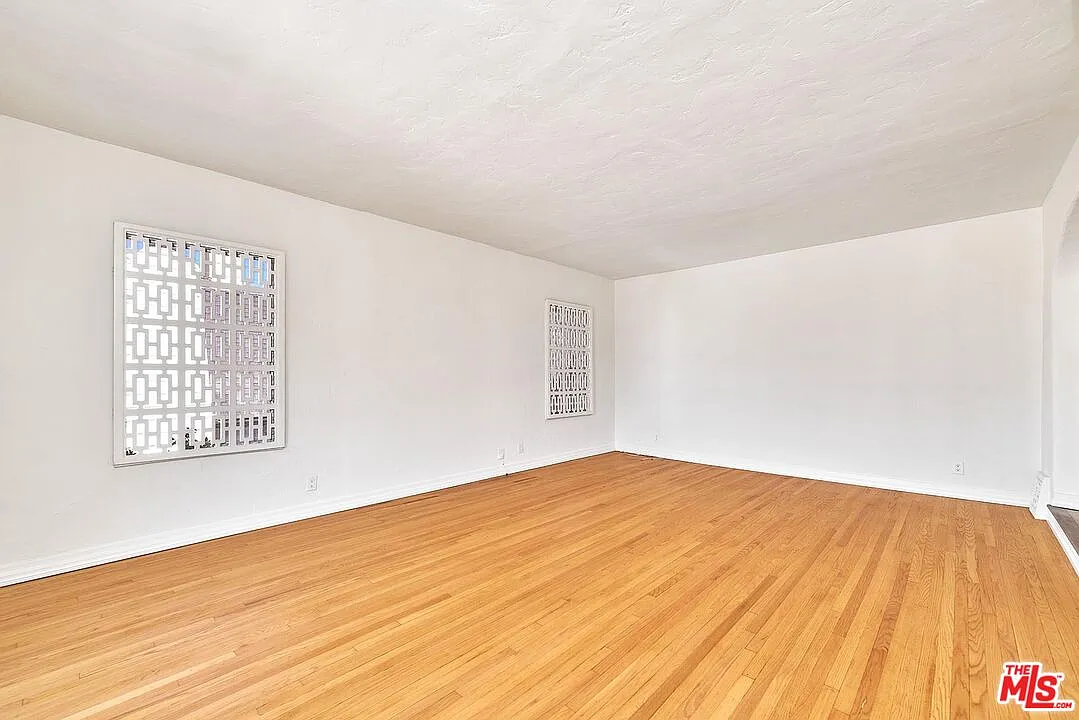 3 bed, 2.0 bath, 1700 sqft, $4,700 — Photo 3