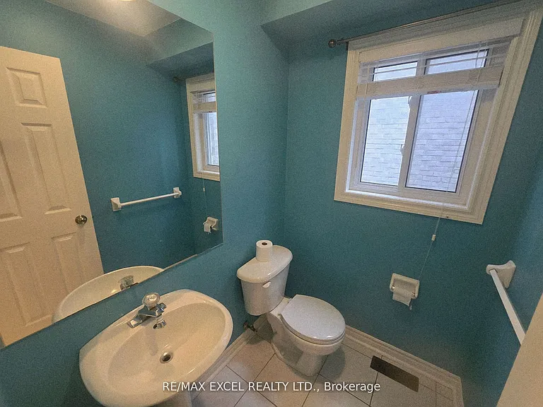 38 Shaina Ct #MAIN 2ND FLOOR — Photo 13