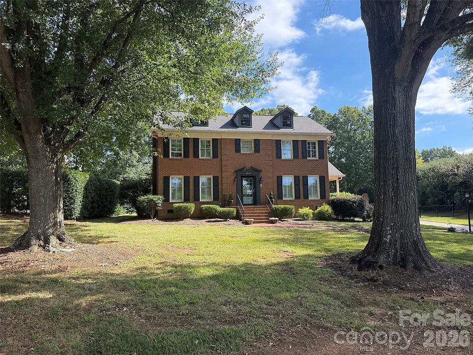 1st image of 4533 Arborway