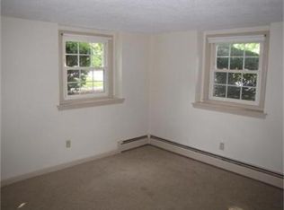39 N Billerica Rd APT 1, Lowell, MA 01852