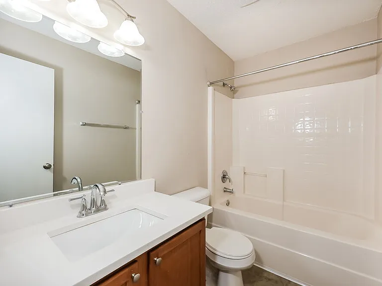 5312 Newcastle Ln — Photo 14
