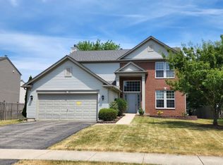 1546 Clear Dr, Bolingbrook, IL 60490