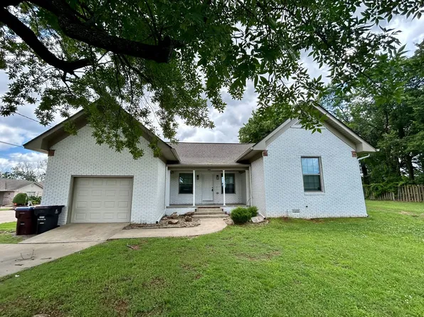 5302 Summit St, Fort Smith, AR 72903