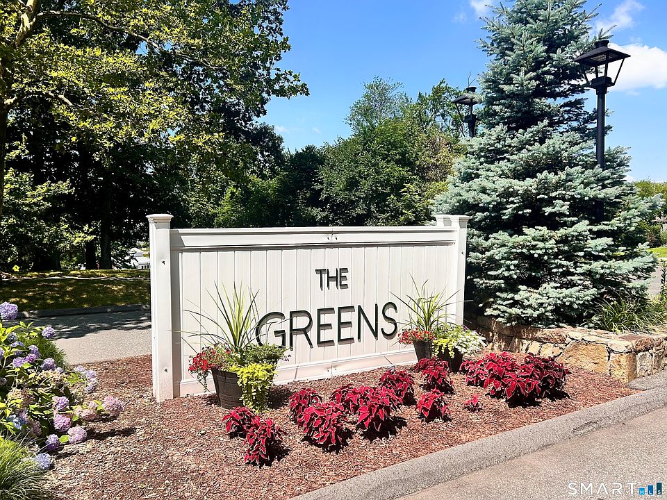 1st image of 105 Peddlars Drive #105