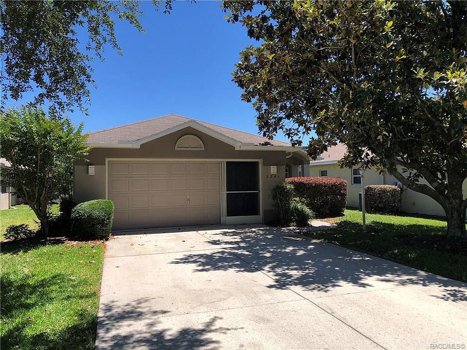 1st image of 2241 N Brentwood Cir