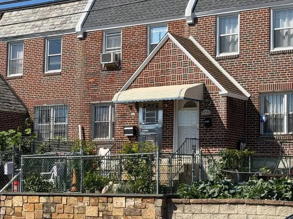 7256 Large St, Philadelphia, PA 19149